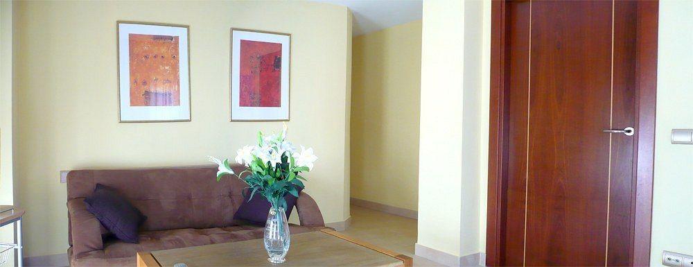 Apartamentos Suites Oficentro Málaga Kültér fotó