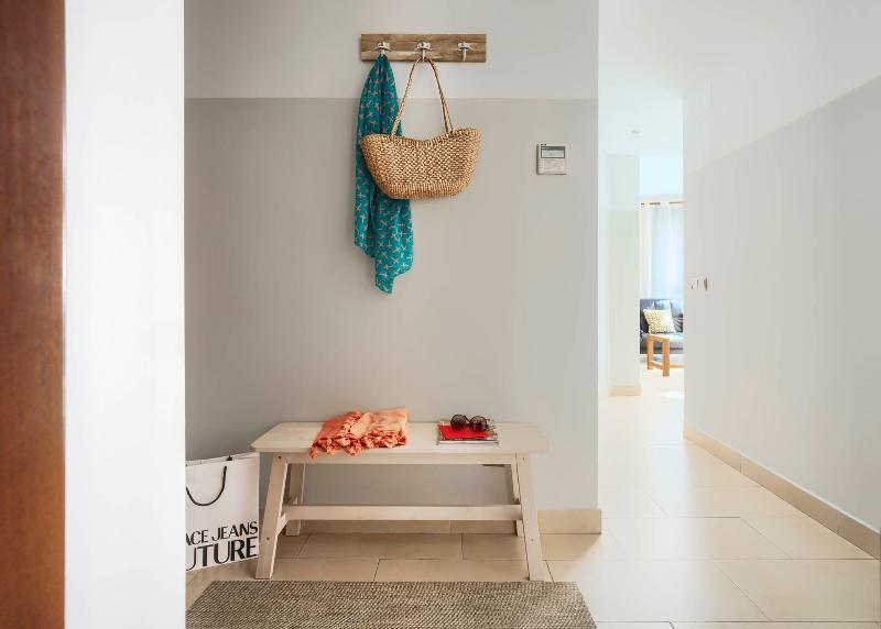 Apartamentos Suites Oficentro Málaga Kültér fotó